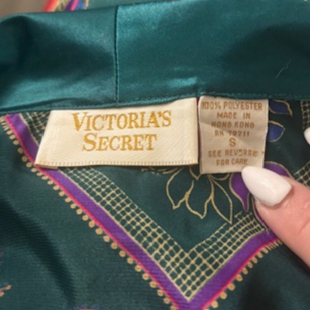 Vintage 90s Victoria's Secret Gold Label Satin Pajama SET size small - Picture 5 of 5
